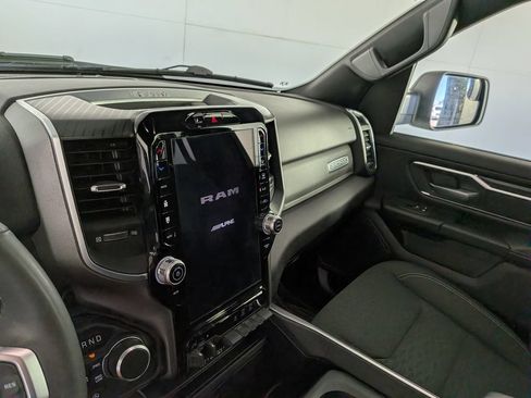 Certified 2025 RAM 1500 Big Horn AWD/4WD image 23