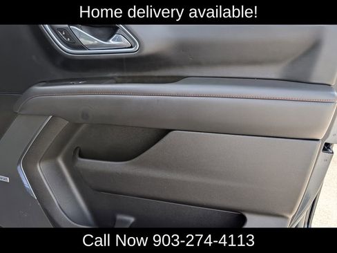 Used 2021 Chevrolet Suburban RST w/ Luxury Package RWD image 38