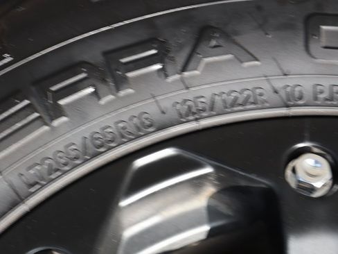 Used 2010 Toyota Tundra 2WD Double Cab image 46