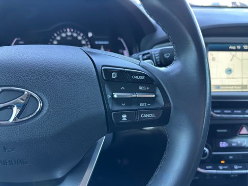 Used 2017 Hyundai Ioniq Limited w/ Limited Ultimate Package 02 FWD image 21