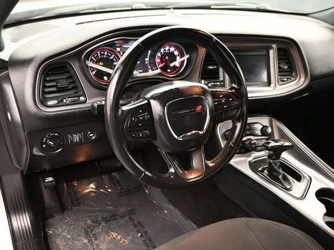 Used 2023 Dodge Challenger GT RWD image 9