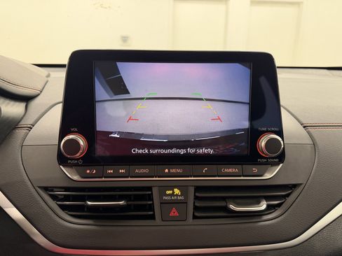 Used 2022 Nissan Altima 2.5 SR image 27