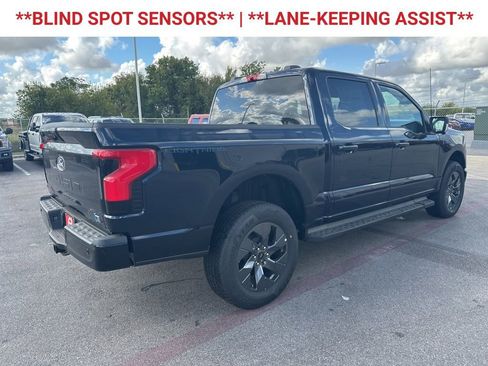 New 2025 Ford F150 Lightning Flash AWD/4WD image 8