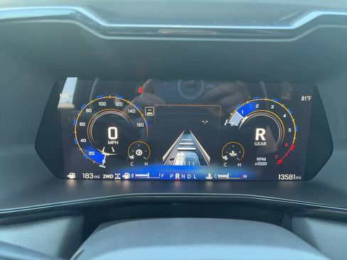 Used 2024 Chevrolet Colorado LT w/ LT Convenience Package III AWD/4WD image 26