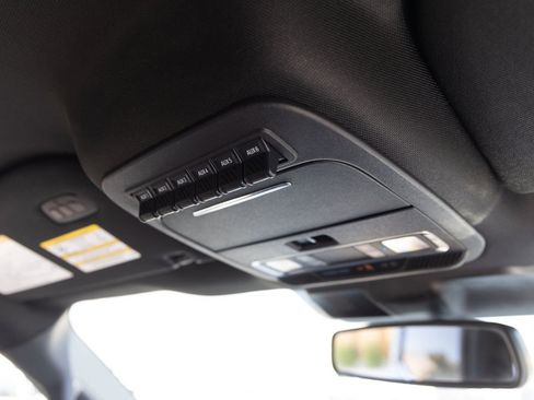 Used 2024 Ford F350 Platinum image 36