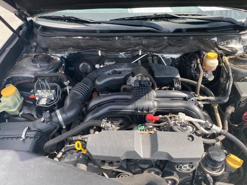 Used 2014 Subaru Legacy 2.5i Premium AWD/4WD image 23