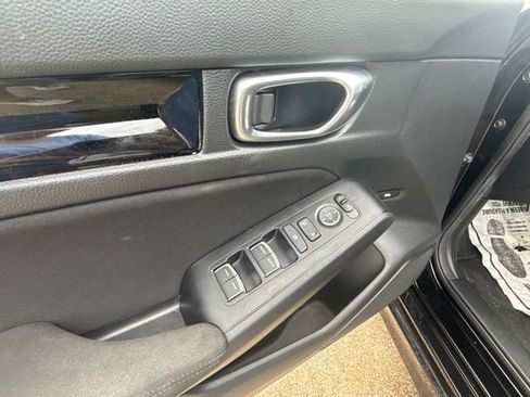 Used 2025 Honda Civic Sport image 11