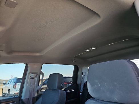 Used 2022 GMC Sierra 1500 Elevation w/ LPO, Elevation Black Package image 22