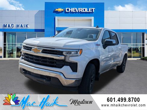 Used 2022 Chevrolet Silverado 1500 LT w/ Z71 Off-Road Package image 1