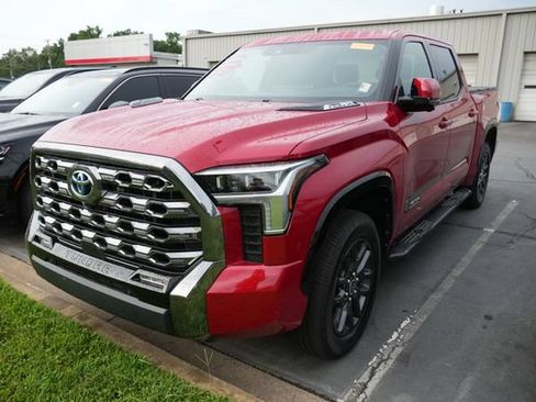 Used 2023 Toyota Tundra Platinum AWD/4WD image 6