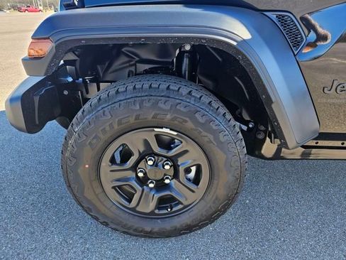 New 2026 Jeep Gladiator Sport AWD/4WD image 27
