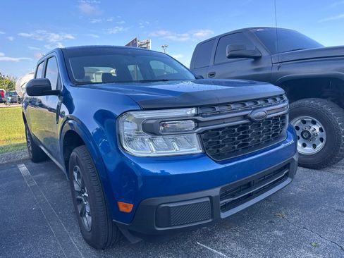 Used 2024 Ford Maverick XLT FWD image 3