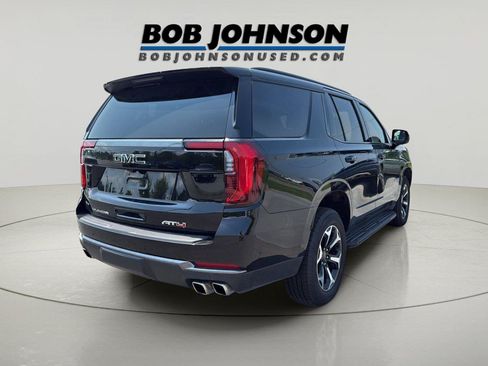 Used 2026 GMC Yukon AT4 w/ LPO, Floor Liner Package AWD/4WD image 6