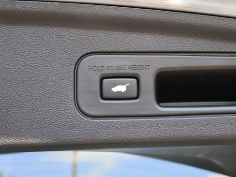 Used 2024 Acura MDX SH-AWD w/ Advance Package image 17