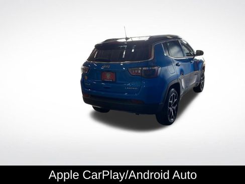 Used 2025 Jeep Compass Limited AWD/4WD image 17