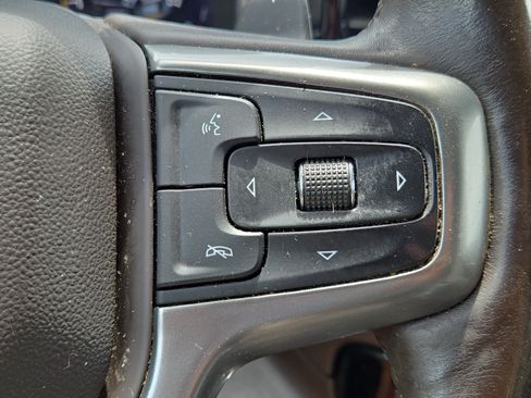 Used 2023 Chevrolet Silverado 1500 LT Trail Boss AWD/4WD image 24