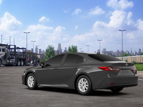 New 2026 Toyota Camry LE w/ Convenience Package FWD image 8