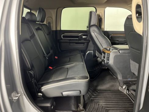 Used 2022 RAM 3500 Laramie image 14