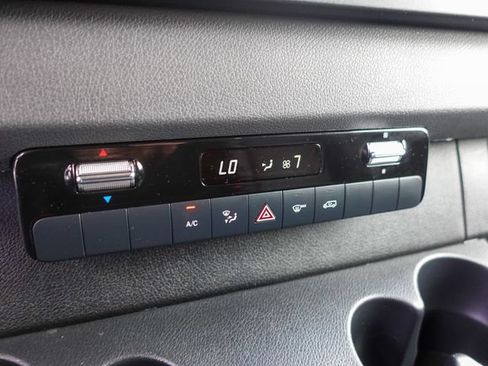 Used 2023 Mercedes-Benz Sprinter 2500 image 17