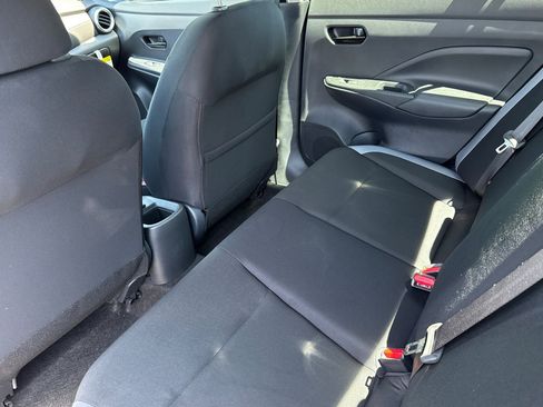 Used 2025 Nissan Versa S w/ S Plus Package image 13