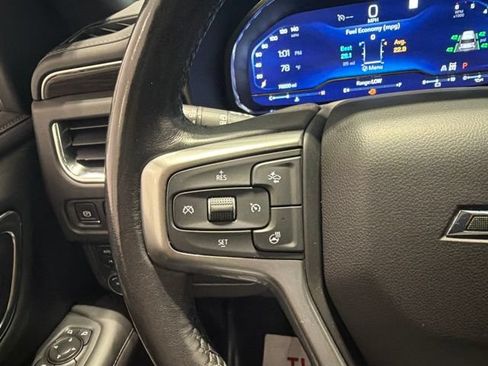 Used 2022 Chevrolet Tahoe Z71 w/ Luxury Package AWD/4WD image 32