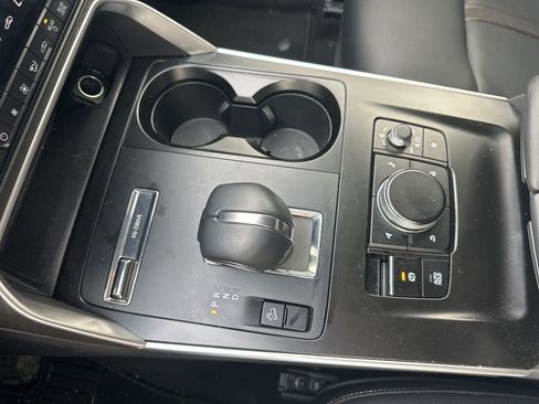 Used 2025 MAZDA CX-90 3.3 Turbo w/ Select Package image 13