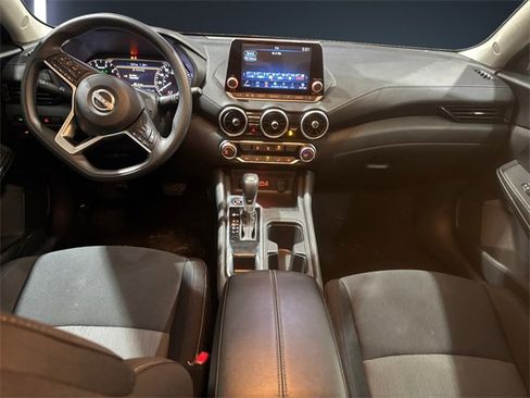 Used 2024 Nissan Sentra SV image 10
