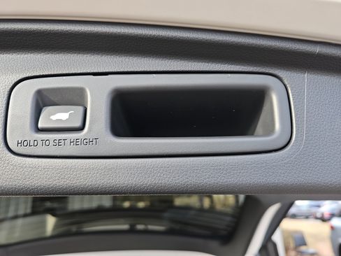 Used 2026 Honda CR-V EX-L image 14