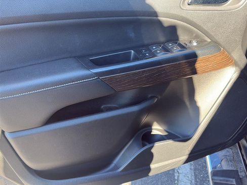 Used 2020 GMC Canyon Denali image 16