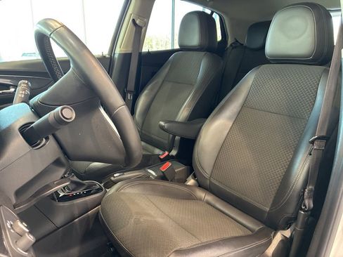 Used 2020 Buick Encore Preferred image 8