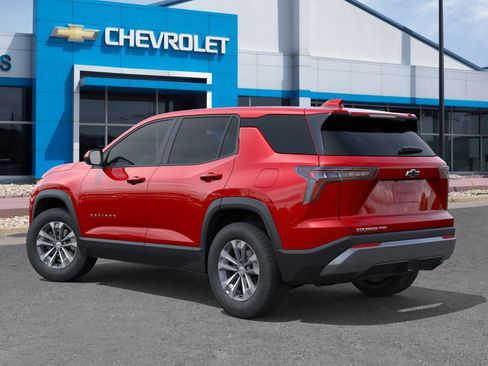 New 2026 Chevrolet Equinox LT w/ Convenience Package II AWD/4WD image 3