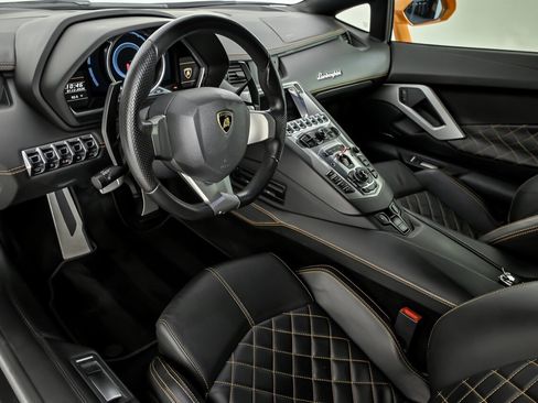 Used 2016 Lamborghini Aventador LP 700-4 image 20