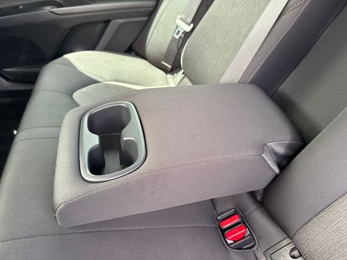 Used 2019 Toyota Camry LE w/ Convenience Package FWD image 41
