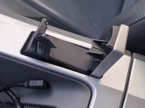 Used 2004 Chrysler Crossfire Coupe image 26