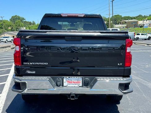 Used 2021 Chevrolet Silverado 1500 LT AWD/4WD image 4