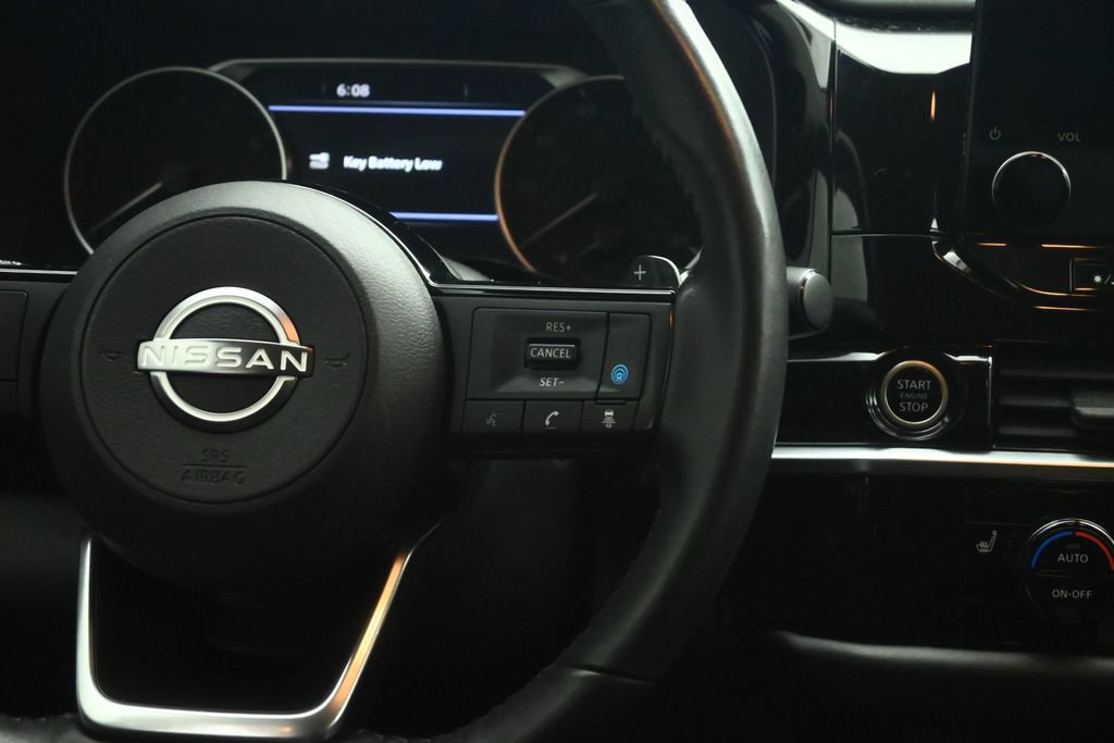 Used 2023 Nissan Pathfinder SL w/ SL Premium Package FWD image 42