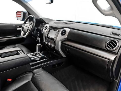 Used 2016 Toyota Tundra SR5 w/ TRD Off Road Package AWD/4WD image 18