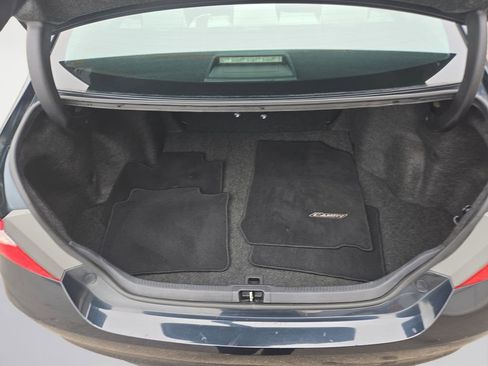 Used 2016 Toyota Camry SE image 16