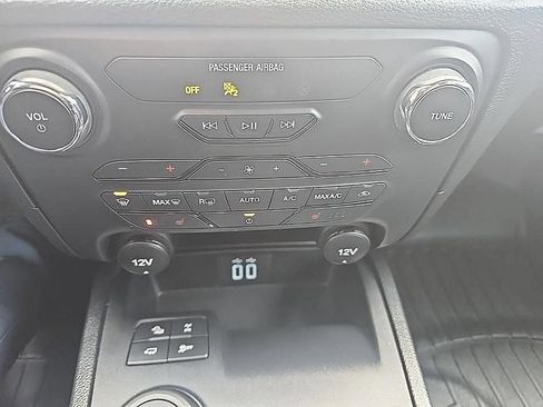 Used 2022 Ford Ranger XLT w/ Equipment Group 302A High AWD/4WD image 20
