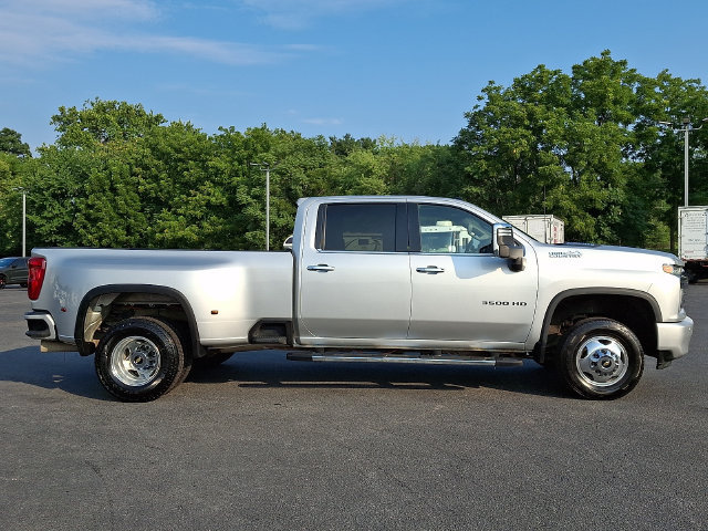 Used 2022 Chevrolet Silverado 3500 High Country AWD/4WD image 10