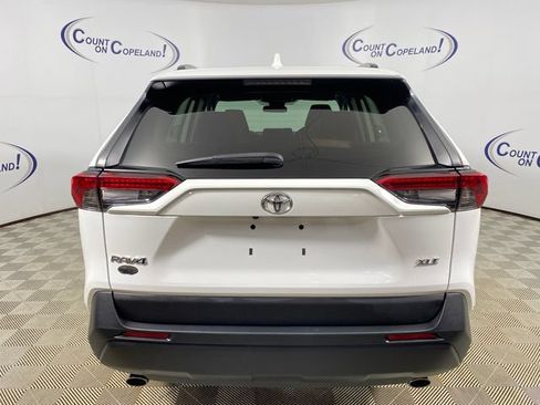 Certified 2024 Toyota RAV4 XLE FWD image 5