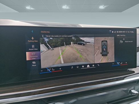 Used 2026 BMW X5 sDrive40i w/ Executive Package image 25