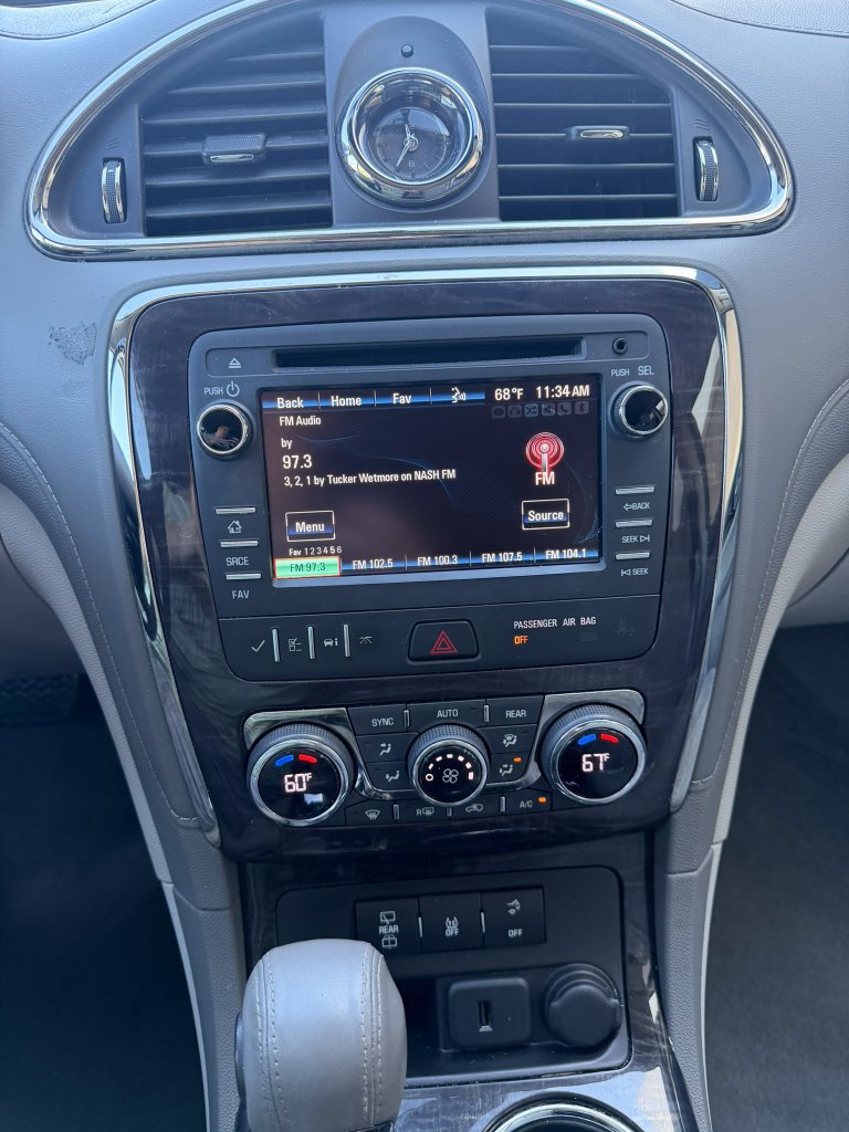 Used 2017 Buick Enclave Convenience FWD image 13