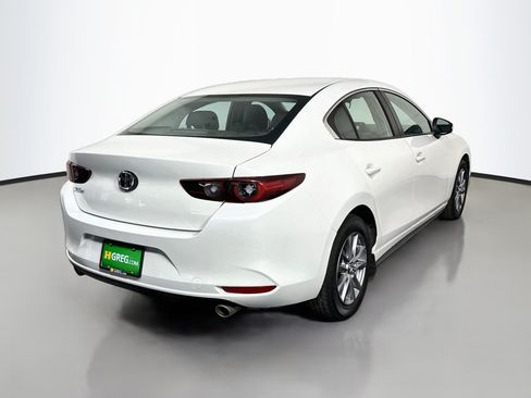 Used 2022 MAZDA MAZDA3 s FWD image 10