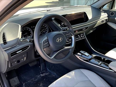 Used 2023 Hyundai Sonata SEL image 16