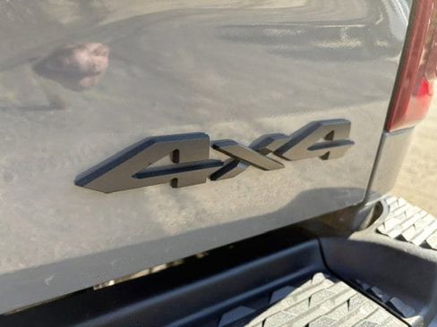 Used 2026 RAM 2500 Big Horn AWD/4WD image 8