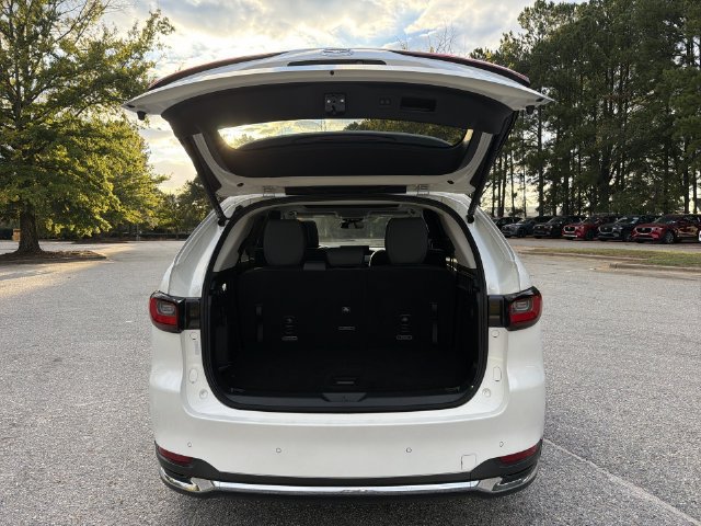 Used 2024 MAZDA CX-90 Plug-In Hybrid w/ Premium Pkg AWD/4WD image 26