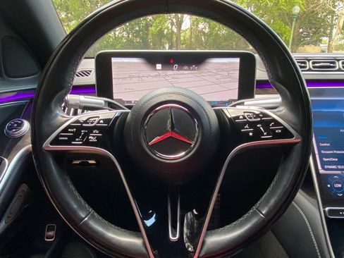 Used 2021 Mercedes-Benz S 580 S 580 image 39