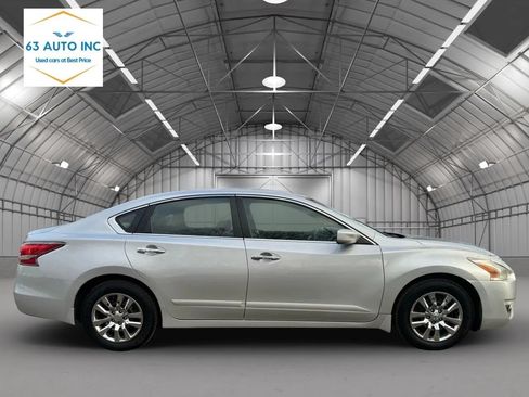Used 2015 Nissan Altima 2.5 S w/ Power Driver Seat Package FWD image 6