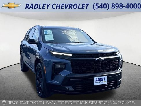 Used 2024 Chevrolet Traverse RS image 21